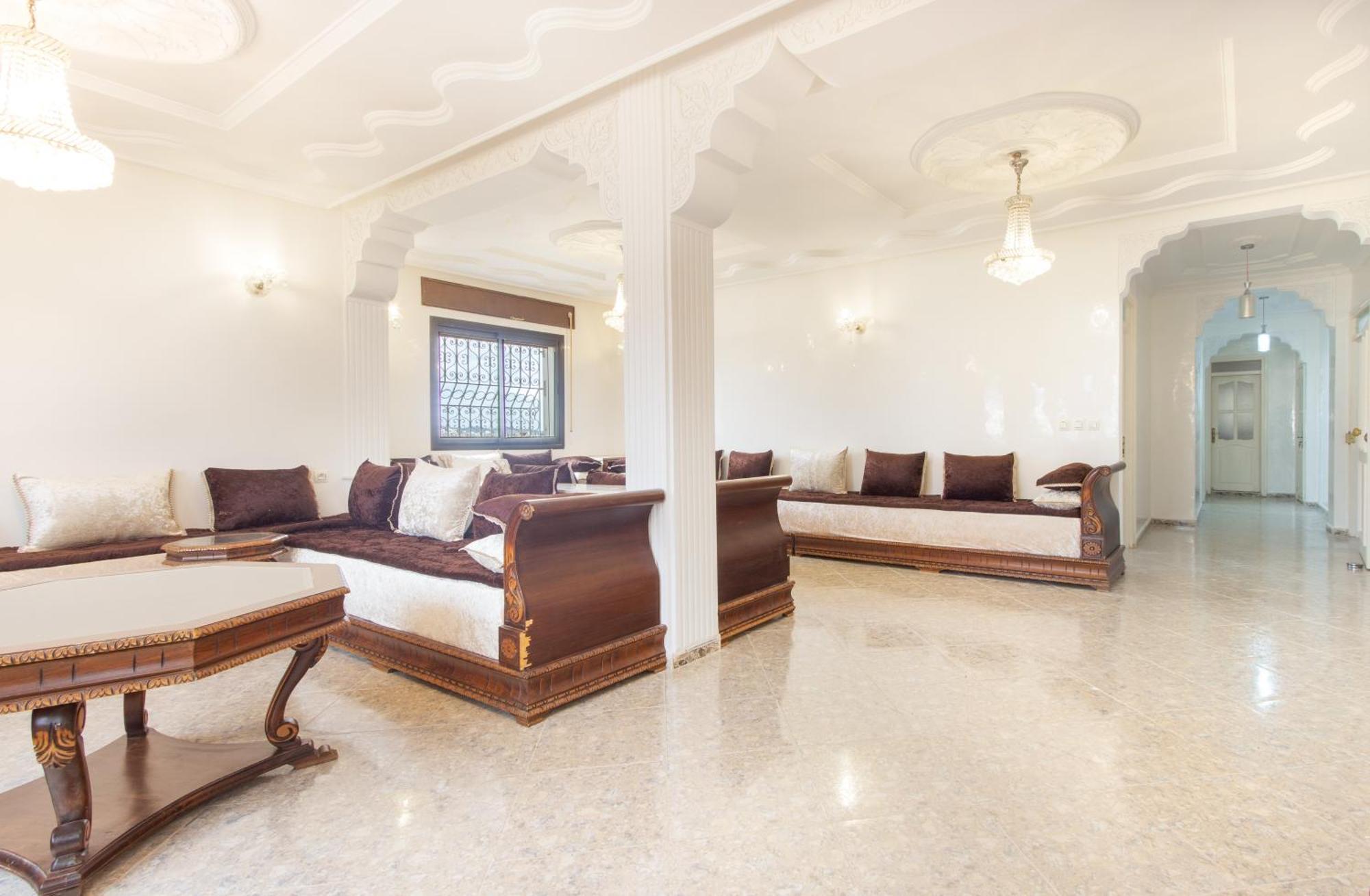 Appartements Calmes Et Spacieux Tetouan Exterior photo